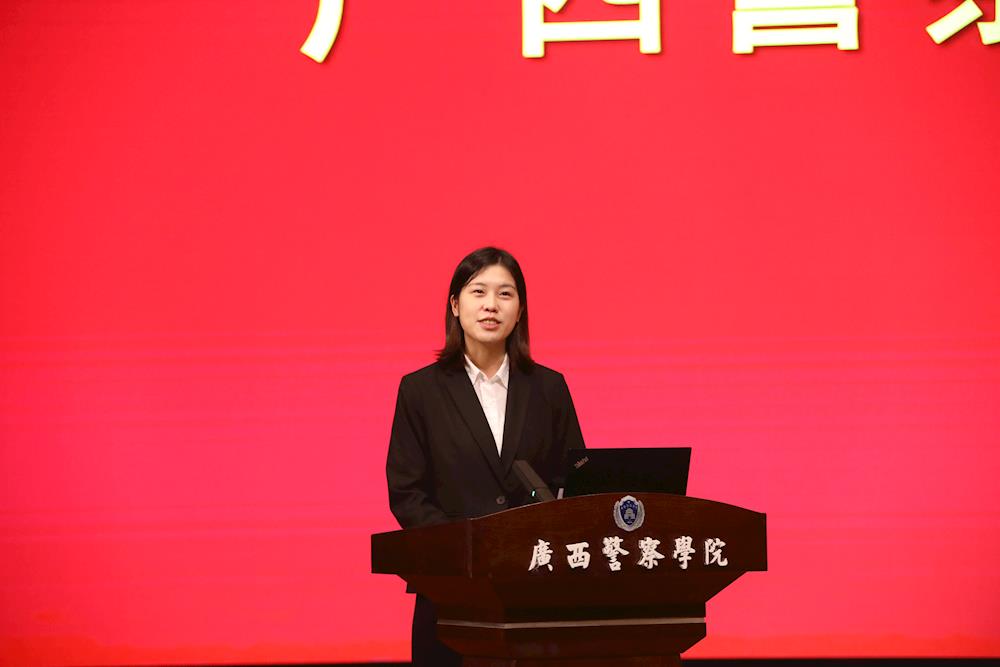 db645bbec61e4a95a2641168bd8c9f49.jpg
