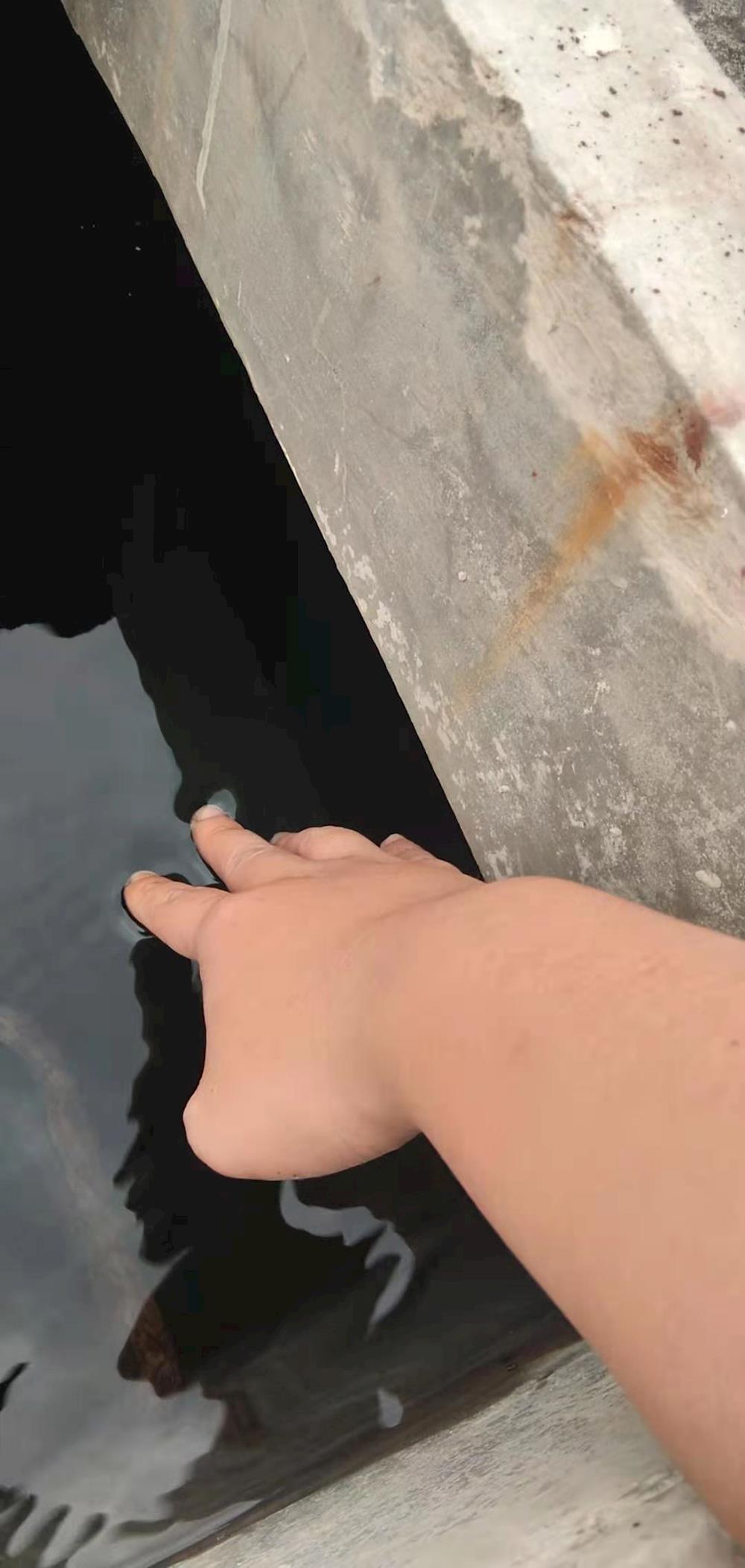 64c05a871c704a989c93ddd8962cdff1.jpg