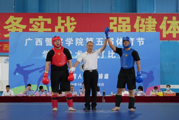 bccf66a03caf4e26b7b75204445e0730.jpg
