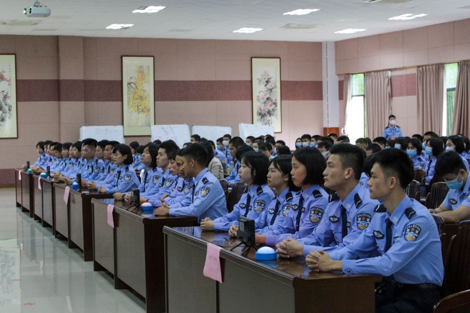 d6fd90d8fa65418daa5dce1f602cb170.jpg d6fd90d8fa65418daa5dce1f602cb170.jpg