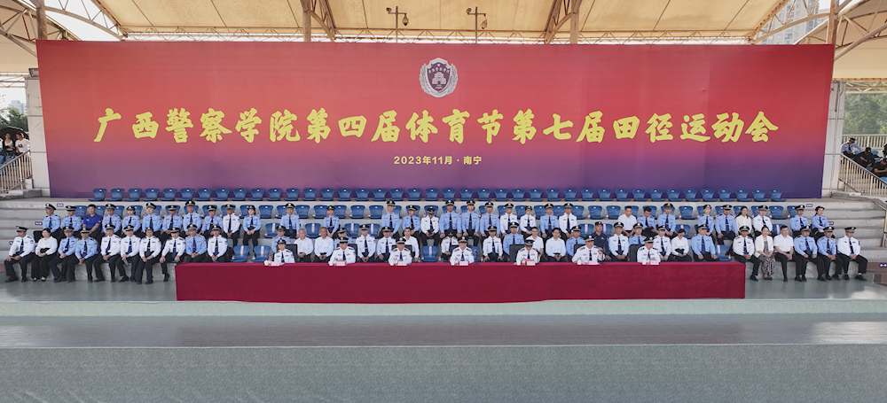 e2e58c7b62484206ac3d06c3306fe99f.bmp e2e58c7b62484206ac3d06c3306fe99f.bmp