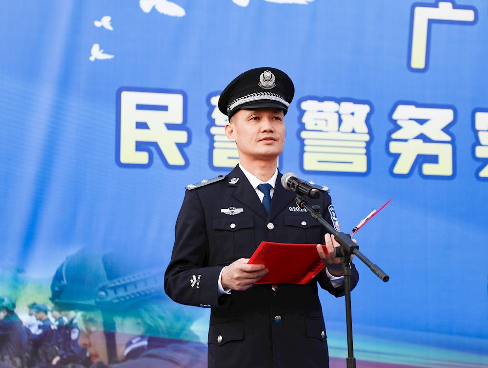 da4f50ad52024d6f81f3ff851052ee27.jpg