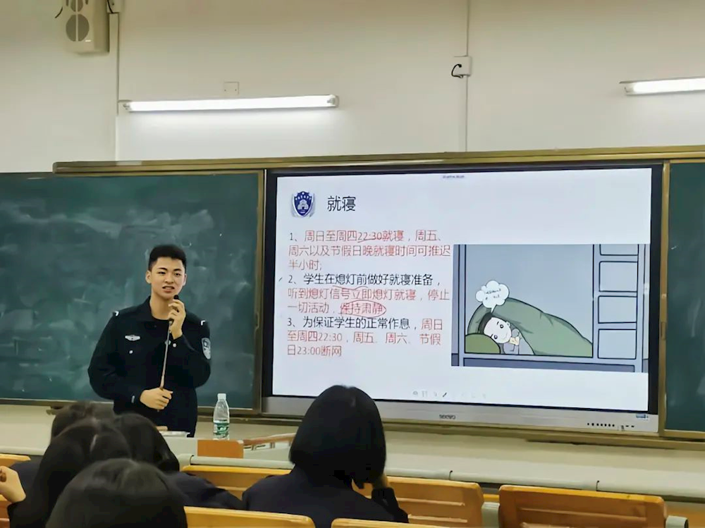 def4cc1b8f8d420e9f724e6cbe8739f0.png