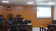 法学院分党校给学生上廉政教育党课