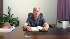 龙振奕　 法学院副院长