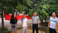 公共基础教研部直属党支部看望慰问乡村振兴驻村第一书记