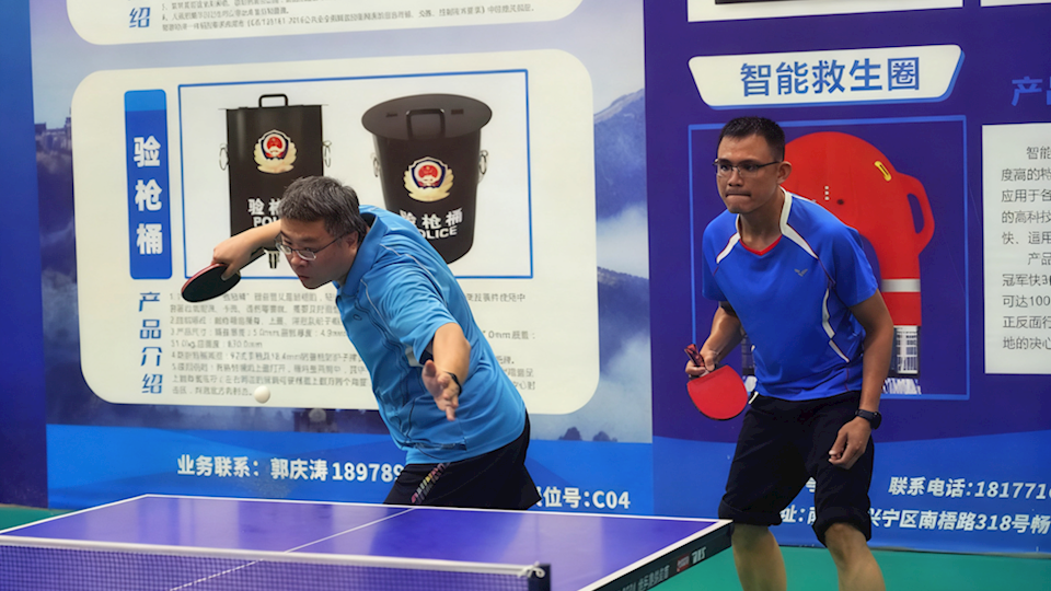 “乒”出警魂风采 赛出团结力量 ——2026世界杯官网第六届体育节教职工乒乓球比赛圆满落幕