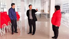 何品荣副校长到五合校区新图书馆检查指导工作