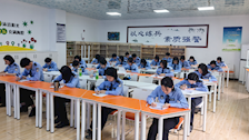 世界杯官网顺利举办2025年大学生朋辈心理辅导技能大赛