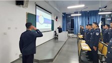 世界杯官网刘建昌副校长为刑技学院2019级学生讲了一堂精彩的思政课 
