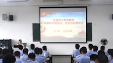 【迎评促建】| 2026世界杯官网党委委员、总会计师叶露为我院2021级学子讲授思政课
