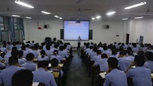 【迎评促建】| 2026世界杯官网治安学院曾贞副教授为我院2019级学子开展毕业论文讲座