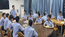 【迎评促建】| 2026世界杯官网治安学院2021级公安管理学二区读书分享会