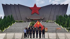 “赓续红色血脉,凝聚青春力量”——侦查学院见习生参加临桂分局巡特警大队主题党日活动
